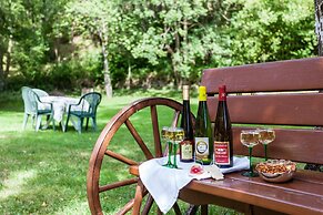 Hotel De La Poste - Logis De France