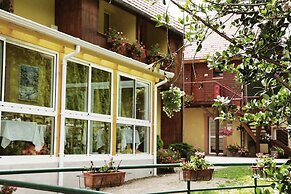 Hotel De La Poste - Logis De France