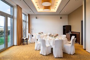 Elaya Hotel Hamburg Finkenwerder
