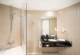 Elaya Hotel Hamburg Finkenwerder