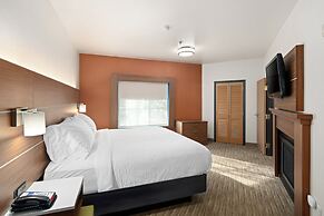 Holiday Inn Express & Suites Interstate 90 by IHG