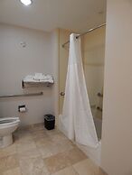 Ramada by Wyndham Burkburnett / Wichita Falls