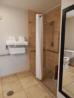 Ramada by Wyndham Burkburnett / Wichita Falls