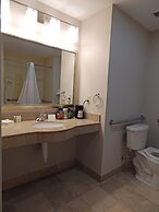 Ramada by Wyndham Burkburnett / Wichita Falls