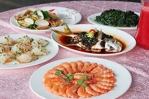 Shengyi Holiday Villa Hotel