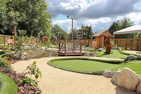 China Fleet Country Club