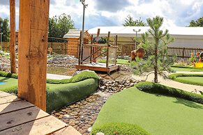 China Fleet Country Club