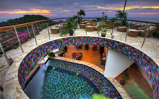 Jade Mountain Resort