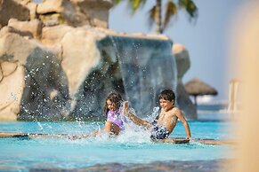 Sharq Village & Spa, a Ritz-Carlton Hotel