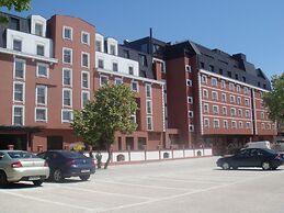 Ramada Hotel & Suites by Wyndham Bucharest North