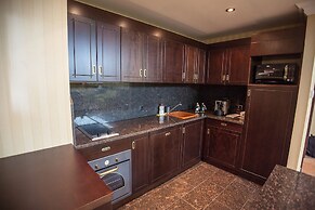 Ramada Hotel & Suites by Wyndham Bucharest North