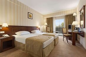 Ramada Hotel & Suites by Wyndham Bucharest North