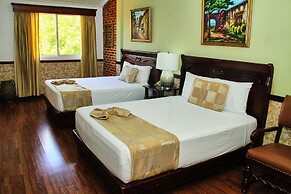 Platino Hotel & Casino