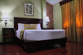 Platino Hotel & Casino