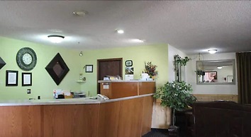 East Grand Inn