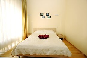 Apart Hotel TOMO