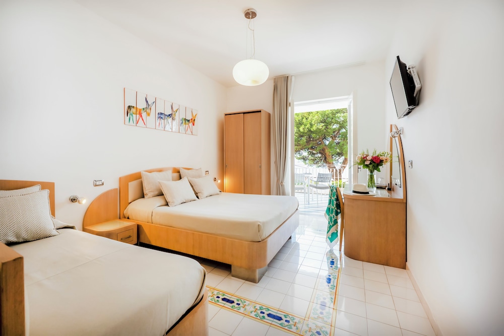 Hotel Il Pino