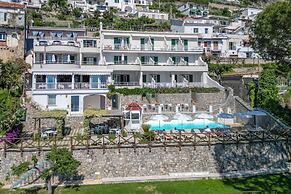 Hotel Il Pino