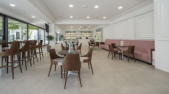 Hotel Montenegro Beach Resort