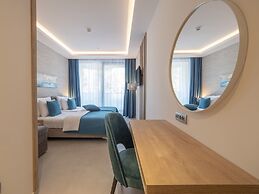 Hotel Montenegro Beach Resort