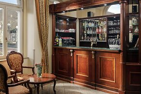 Humboldt Park Hotel And Spa