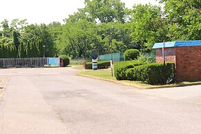 Tides Motor Inn at Stehli Beach