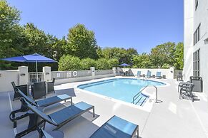 Hampton Inn & Suites Burlington, NC
