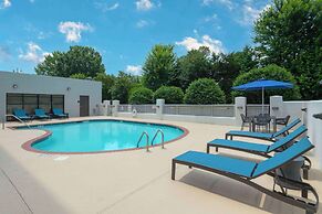 Hampton Inn & Suites Burlington, NC