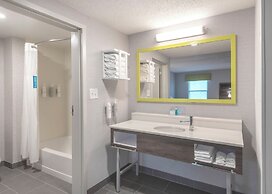 Hampton Inn & Suites Burlington, NC
