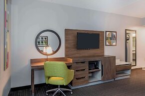 Hampton Inn & Suites Burlington, NC