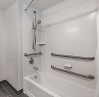 Hampton Inn & Suites Burlington, NC