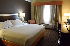 Holiday Inn Express Hotel & Suites Watertown-Thousand Island by IHG