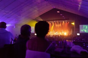 River Cree Resort and Casino