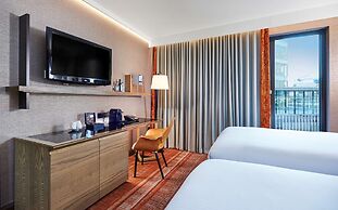 Hilton London Tower Bridge