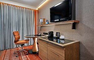 Hilton London Tower Bridge