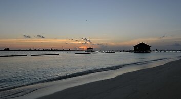 Komandoo Maldives Island Resort