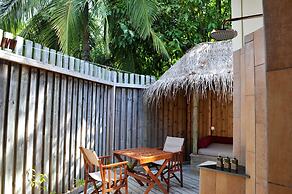 Komandoo Maldives Island Resort