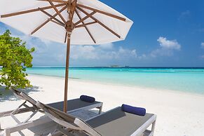 Komandoo Maldives Island Resort