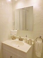 The Cottage Bed & Breakfast