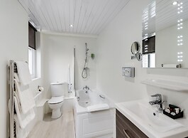 New Continental Hotel, Sure Hotel Collection by Best Western