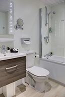 New Continental Hotel, Sure Hotel Collection by Best Western