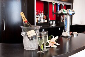 New Continental Hotel, Sure Hotel Collection by Best Western