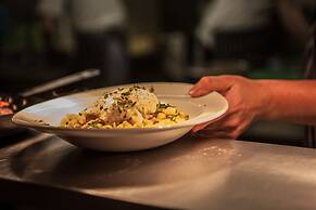 New Continental Hotel, Sure Hotel Collection by Best Western