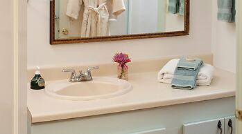 Devereaux Shields House