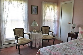 Belle Aire Mansion Guest House