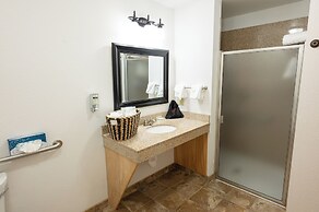 Icicle Village Resort