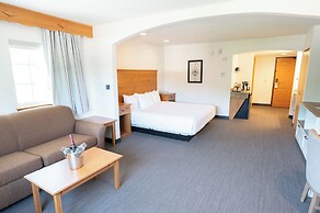 Icicle Village Resort