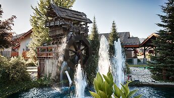 Icicle Village Resort