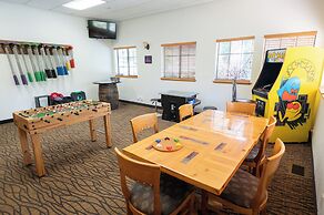Icicle Village Resort