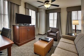 Drury Plaza Hotel San Antonio Riverwalk